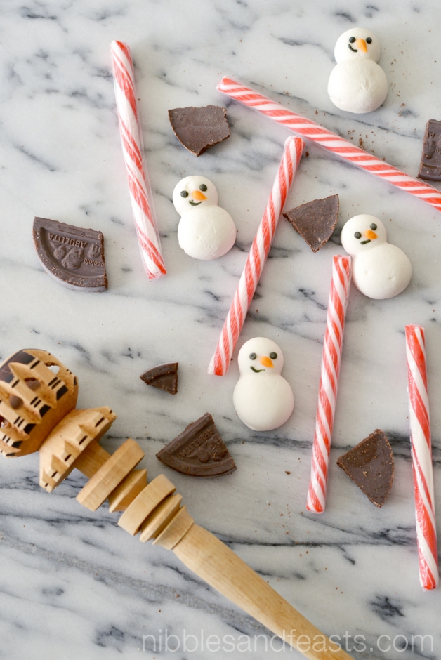 Peppermint Mexican Mocha » Nibbles and Feasts