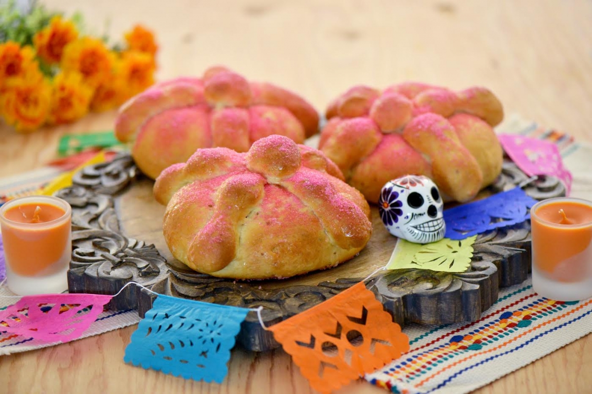 Pan de Muertos