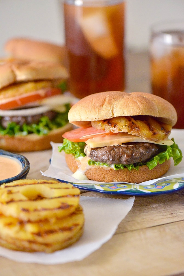 Tropical Burgers with Aioli and Chipotle Sauce » Nibbles and Feasts