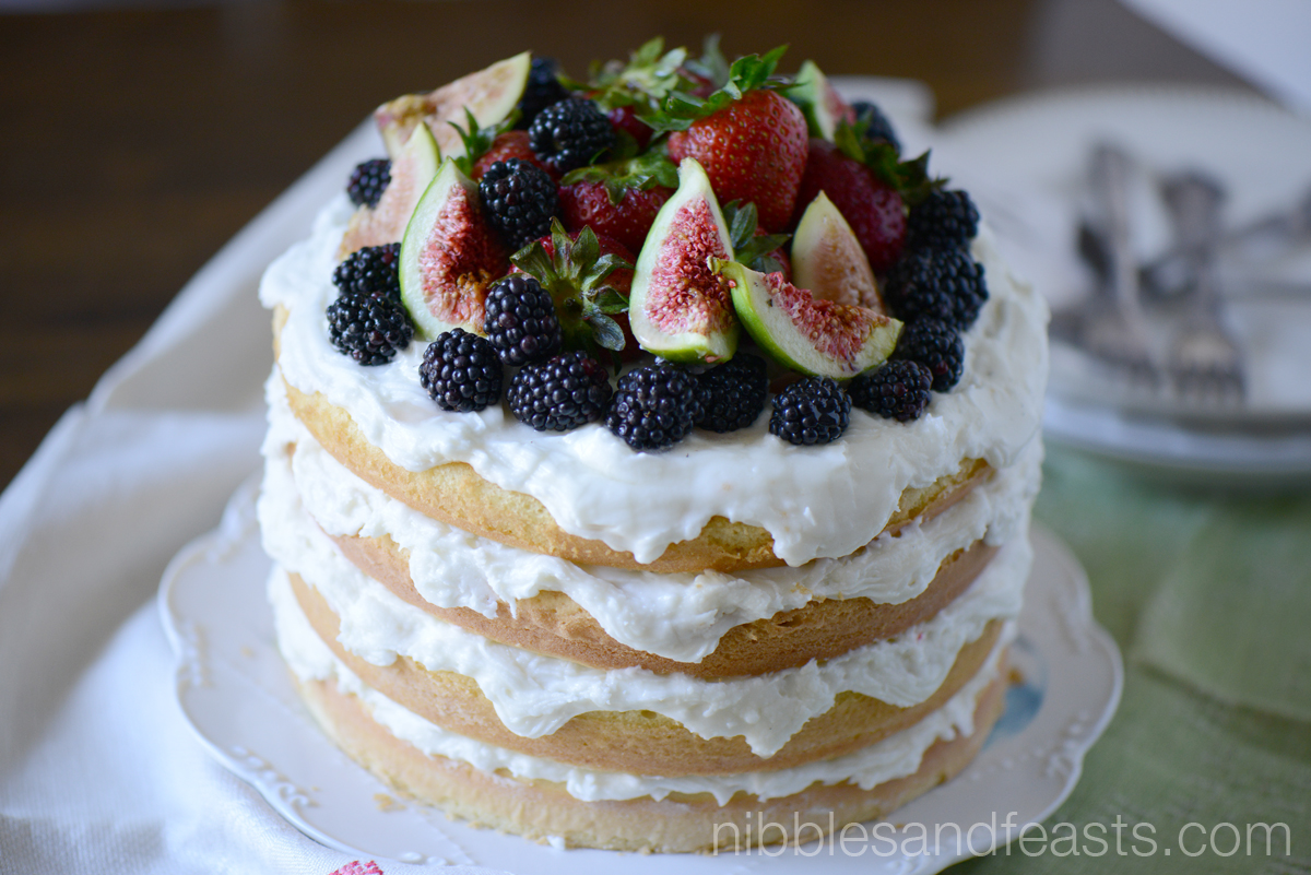 Naked Cake with Berries and Figs