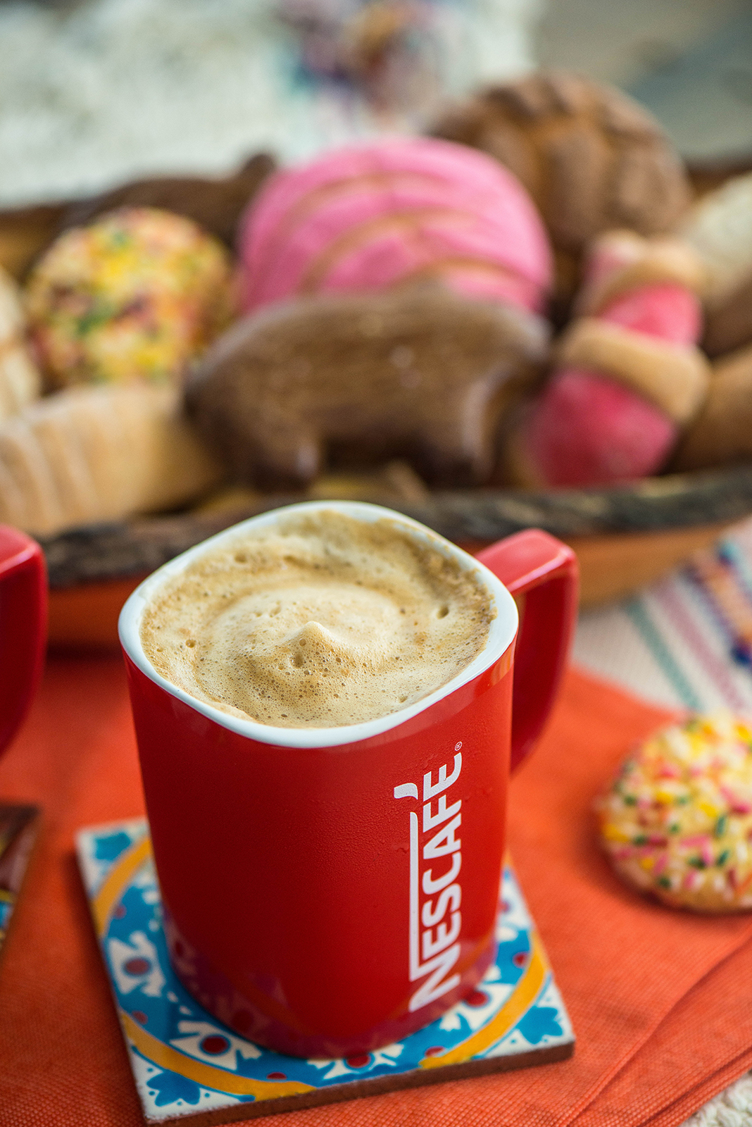 We have a saying in our family. “El cafecito de las 5 reconforta.” It roughly translates to “5 o’clock coffee is comfort.” Early evening is a very special time for our family. It is a time to gather, reflect on the occurrences of our day and catch up on the latest important news or not so important chismes, gossip. All over a cup of coffee.